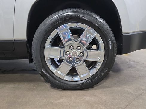 Used 2017 GMC Acadia Limited SLT FWD image 37