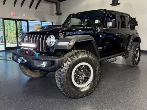 Used 2023 Jeep Wrangler Unlimited Rubicon 4xe image 43