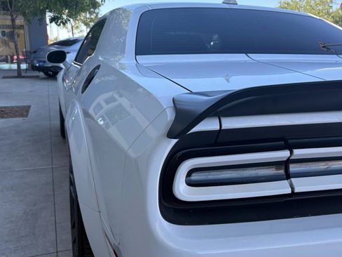 Used 2019 Dodge Challenger R/T Scat Pack RWD image 11