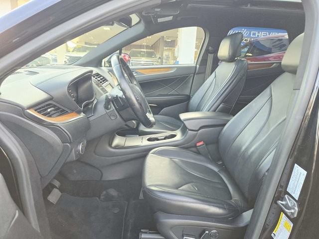 Used 2018 Lincoln MKC Reserve FWD image 9