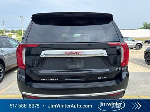 Used 2023 GMC Yukon XL SLT w/ SLT Premium Package AWD/4WD image 7
