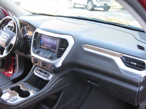 Used 2020 GMC Acadia SLE w/ Driver Convenience Package FWD image 40