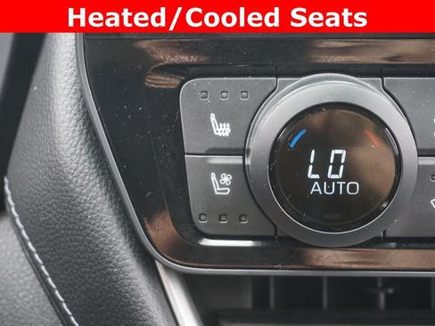 Certified 2024 Toyota Grand Highlander AWD image 9