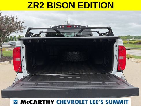 Used 2022 Chevrolet Colorado ZR2 w/ Colorado ZR2 Bison Edition AWD/4WD image 16