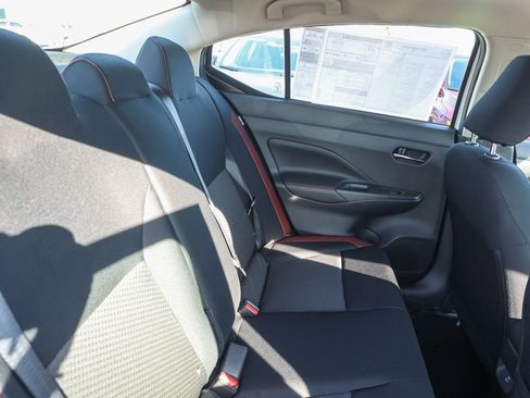 New 2025 Nissan Versa SR image 17