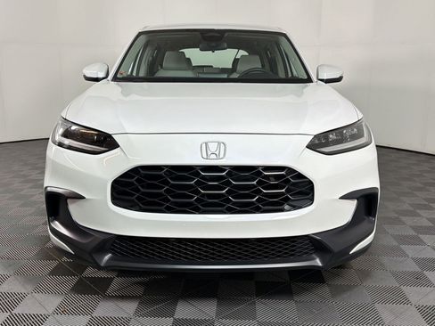 Used 2025 Honda HR-V LX image 4