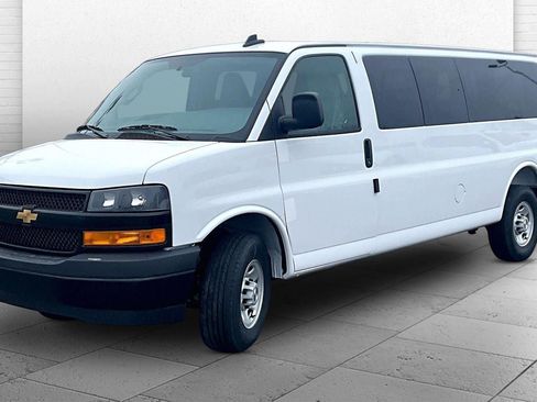 New 2025 Chevrolet Express 3500 LS RWD image 2