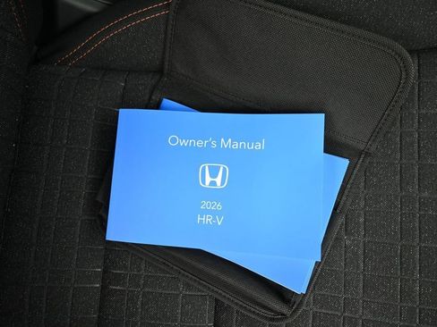 Used 2026 Honda HR-V Sport image 36