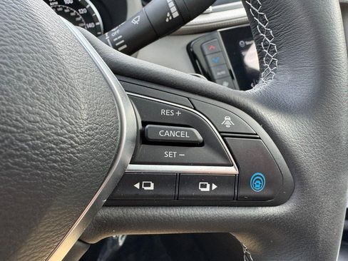 Used 2025 INFINITI QX50 Luxe image 18