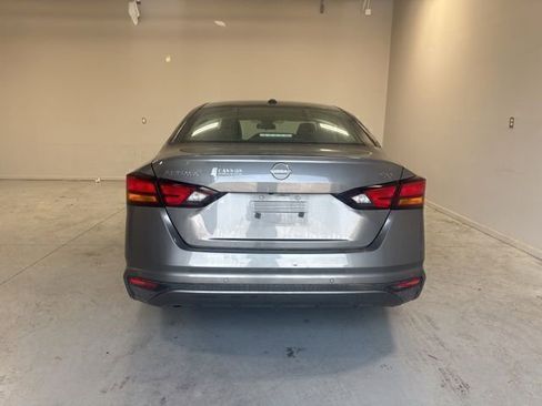 Used 2024 Nissan Altima 2.5 SV image 7