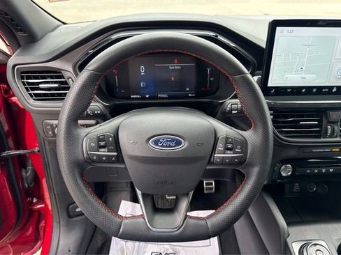 Used 2024 Ford Escape ST-Line Select w/ Tech Pack #1 AWD/4WD image 16