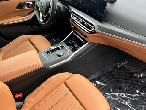 Certified 2024 BMW 330i Sedan w/ Premium Package RWD image 19