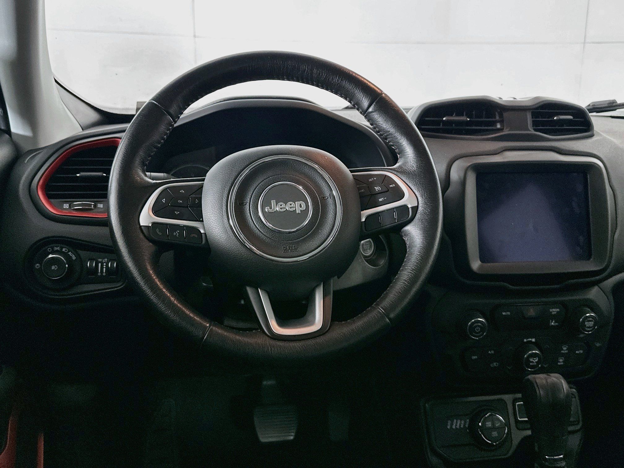 Used 2023 Jeep Renegade Trailhawk w/ Sun/Sound Group AWD/4WD image 18