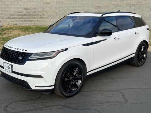 Used 2021 Land Rover Range Rover Velar S image 2