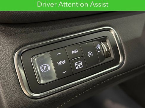 Certified 2026 Buick Enclave Avenir w/ Super Cruise Package AWD/4WD image 39