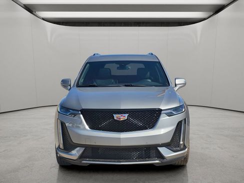 Used 2024 Cadillac XT6 Sport image 7