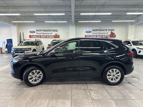 Used 2023 Ford Escape Active AWD/4WD image 15