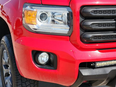Used 2016 GMC Canyon SLE w/ All Terrain Package AWD/4WD image 9