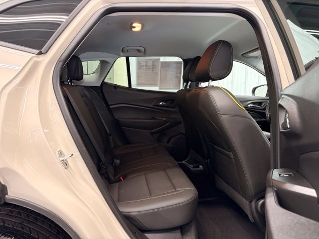 Used 2026 Chevrolet Trax ACTIV w/ Driver Confidence Package FWD image 9
