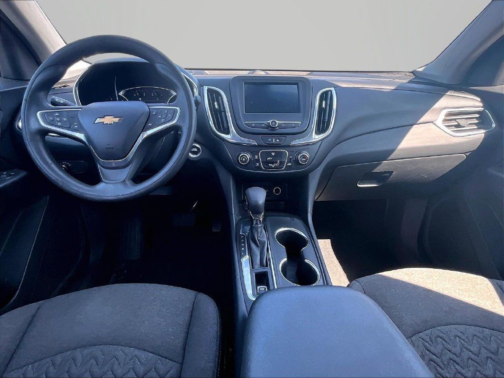 Used 2022 Chevrolet Equinox LT FWD image 16