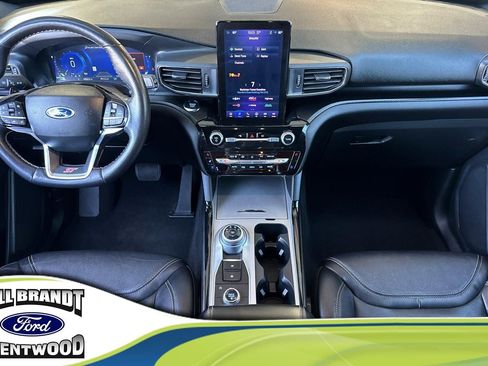 Certified 2023 Ford Explorer ST w/ Equipment Group 401A image 4