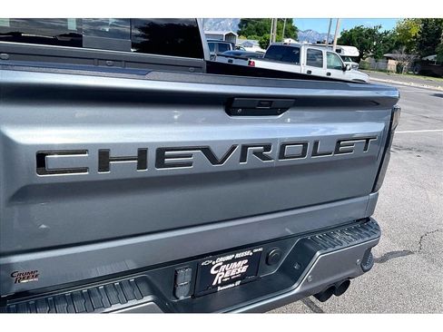 Used 2019 Chevrolet Silverado 1500 High Country w/ Max Trailering Package AWD/4WD image 25