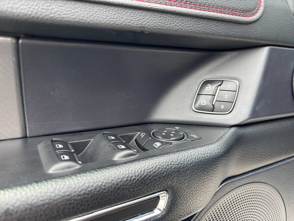 Used 2021 Ford Expedition Limited AWD/4WD image 36