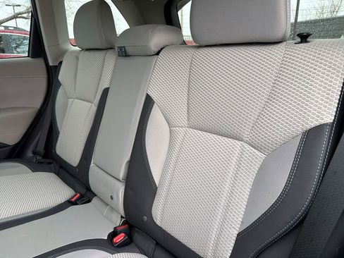 Used 2021 Subaru Forester Premium image 26