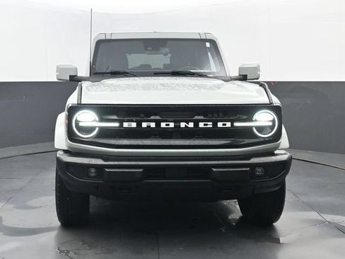 Used 2024 Ford Bronco Outer Banks AWD/4WD image 21