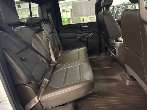 Used 2020 GMC Sierra 2500 Denali w/ Denali Ultimate Package AWD/4WD image 26