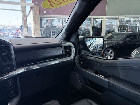 Used 2024 Ford F150 Lariat w/ FX4 Off-Road Package image 42