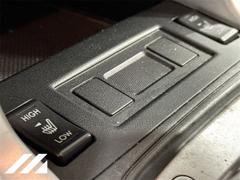 Used 2016 Subaru Forester 2.5i Premium w/ Popular Package #2 image 21