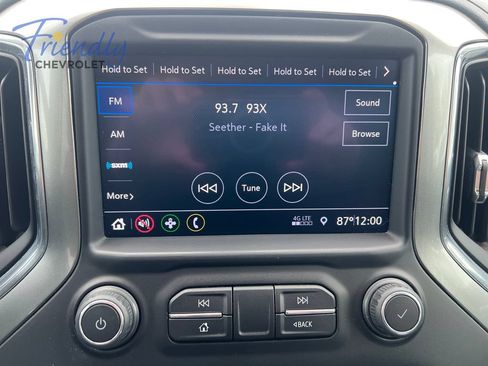 Certified 2021 Chevrolet Silverado 1500 RST AWD/4WD image 18