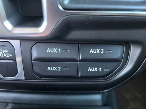 New 2026 Jeep Gladiator Willys AWD/4WD image 16