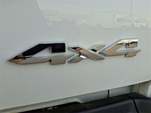 Used 2024 RAM 2500 Tradesman w/ Chrome Appearance Group image 29