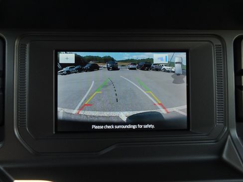 Used 2022 Ford Bronco Outer Banks AWD/4WD image 24
