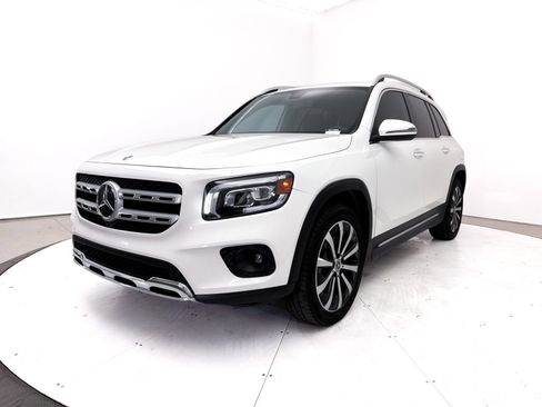 Used 2021 Mercedes-Benz GLB 250 image 13