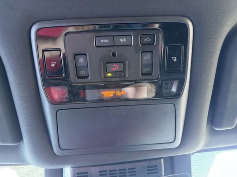 Used 2024 Toyota Grand Highlander AWD Hybrid image 30