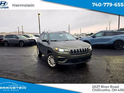 Used 2021 Jeep Cherokee Latitude w/ Mopar Interior Package