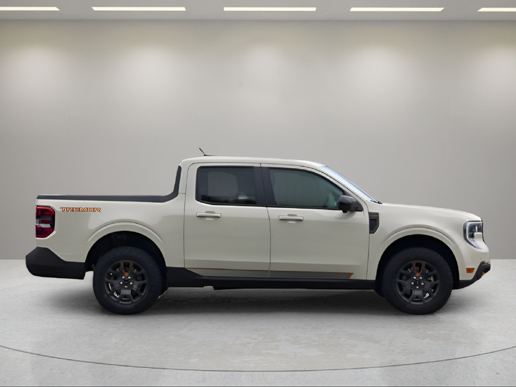 Certified 2025 Ford Maverick Tremor AWD/4WD image 11