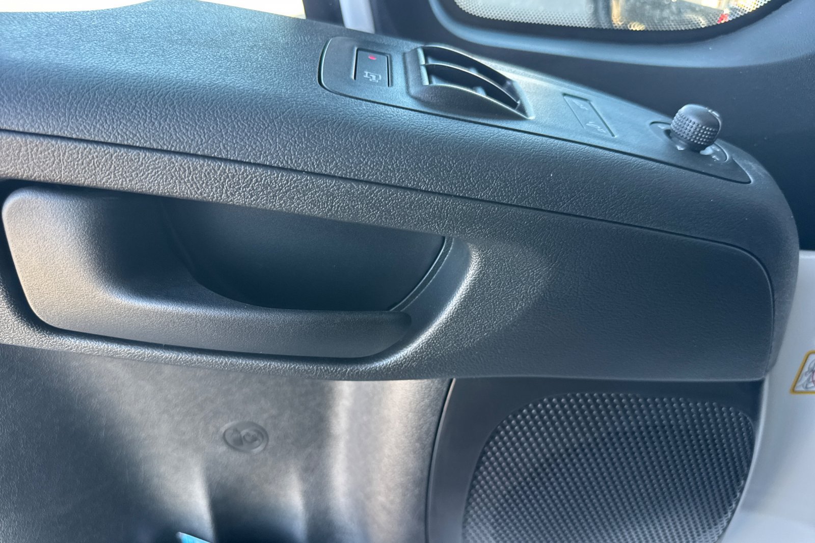 New 2026 RAM ProMaster 1500 w/ Convenience Group FWD image 10