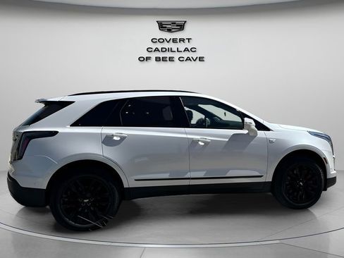 New 2026 Cadillac XT5 Sportv w/ LPO, Onyx Lite Package image 10