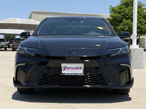 Used 2025 Toyota Camry XSE w/ Premium Plus Package FWD image 7