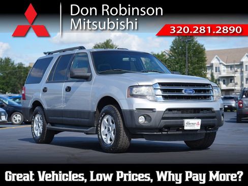 Used 2017 Ford Expedition XL w/ Equipment Group 101A AWD/4WD image 1