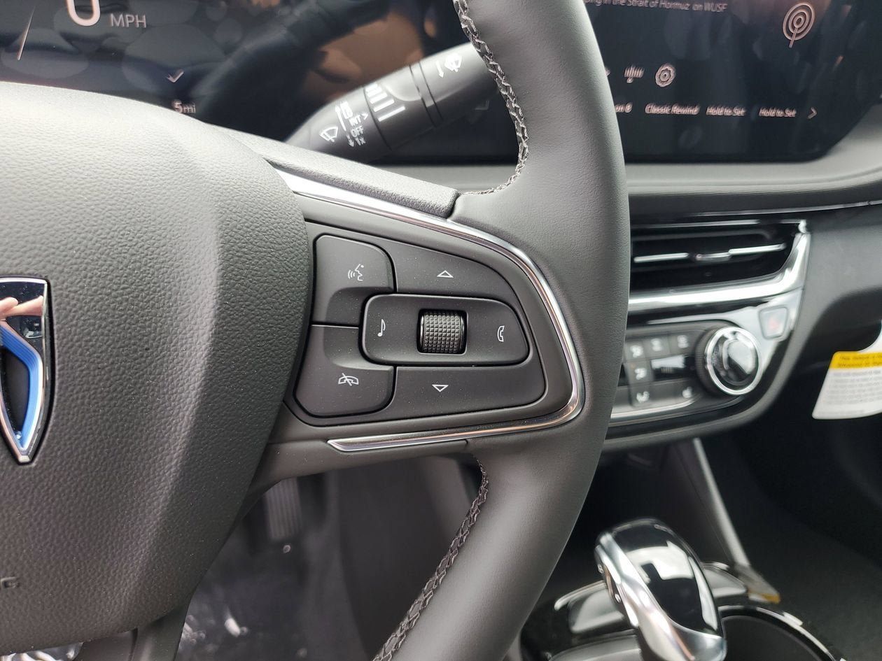New 2026 Buick Envista Sport Touring w/ Convenience I Package FWD image 27