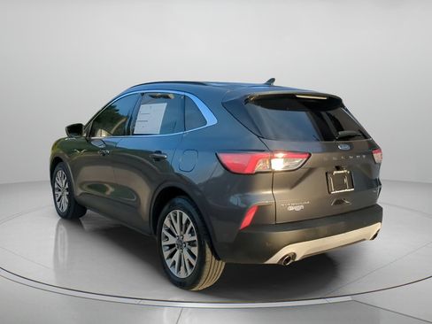 Certified 2020 Ford Escape Titanium w/ Titanium Premium Package 2.0 AWD/4WD image 21