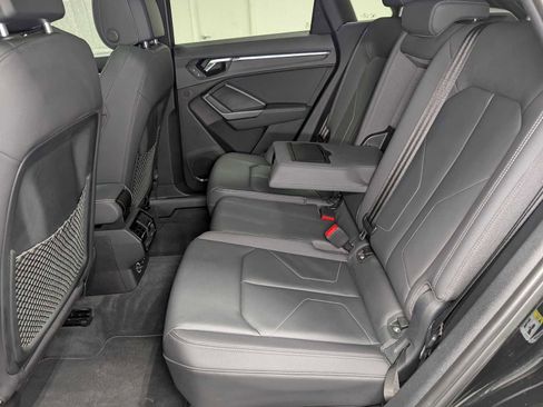Used 2020 Audi Q3 2.0T Premium Plus image 21