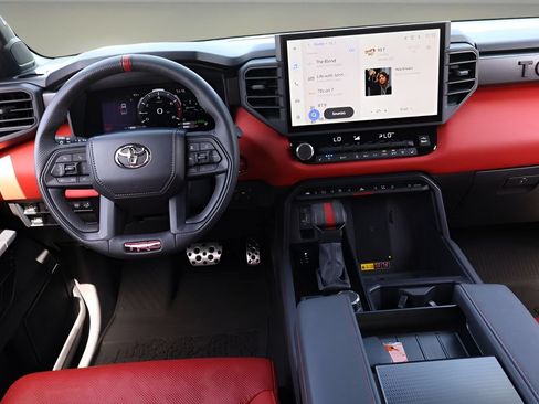 Certified 2025 Toyota Tundra TRD Pro AWD/4WD image 15