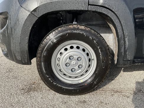 New 2026 RAM ProMaster 2500 image 13