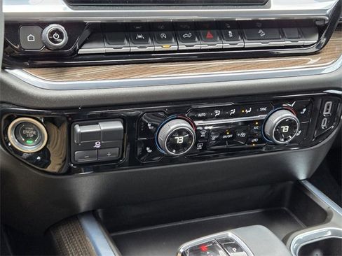 Certified 2024 Chevrolet Silverado 1500 RST image 33